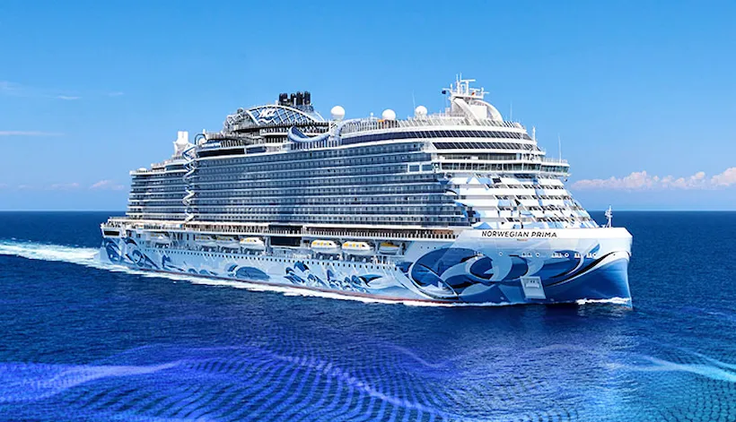Norwegian Prima at sea