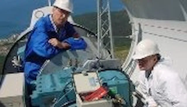 Wind turbine component certification